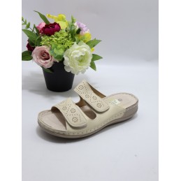KAPCIE DAMSKIE. Size: 36/42...