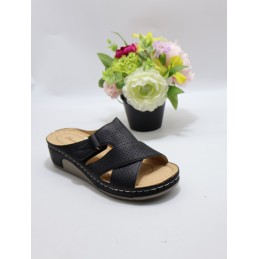 KAPCIE DAMSKIE. Size: 36/42...