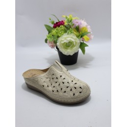 KAPCIE DAMSKIE. Size: 36/42...