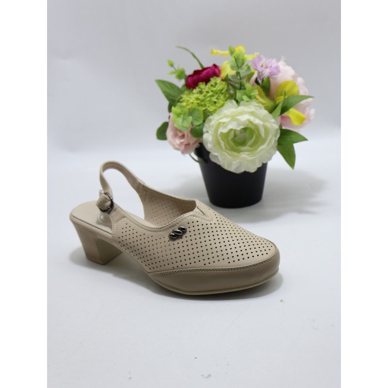 SANDAŁY DAMSKIE. Size: 36/42 ( 12 par/paczka) Kolor jak na zdzięciu