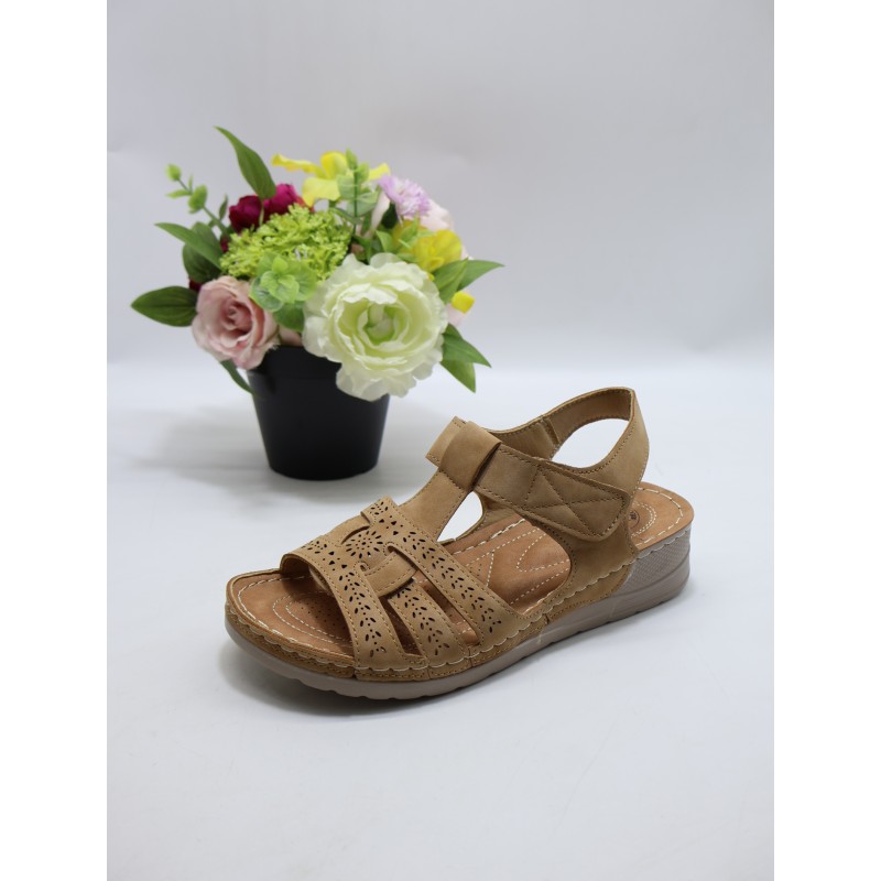 SANDAŁY DAMSKIE. Size: 36/42 (12 par/paczka) Kolor jak na zdzięciu