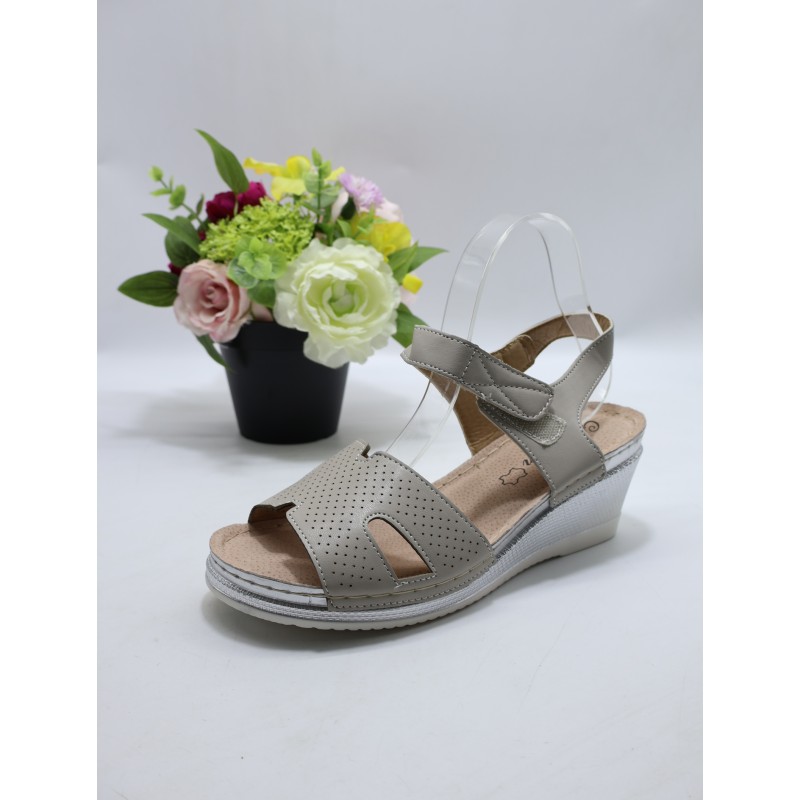 SANDAŁY DAMSKIE. Size: 36/41 (12 par/paczka) Kolor jak na zdzięciu