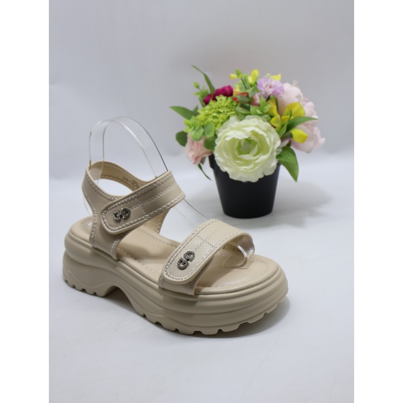SANDAŁY DAMSKIE. Size: 36/41 (12 par/paczka) Kolor jak na zdzięciu