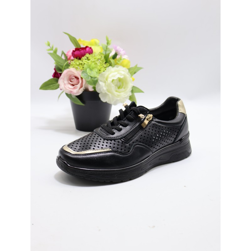 BUTY DAMSKIE. Size: 36/41 (12 par/paczka) Kolor jak na zdzięciu
