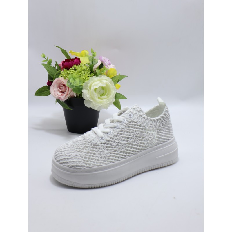 BUTY DAMSKIE. Size: 36/41 (12 par/paczka) Kolor jak na zdzięciu