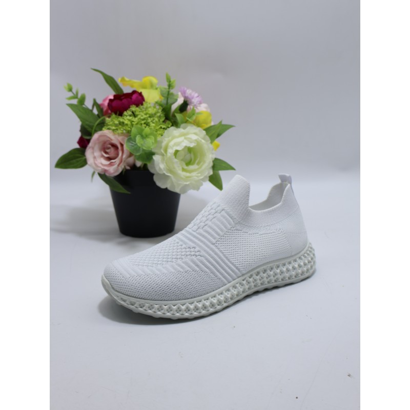BUTY DAMSKIE. Size: 36/41 (12 par/paczka) Kolor jak na zdzięciu