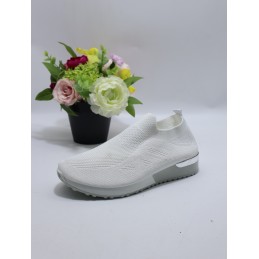 BUTY DAMSKIE. Size: 36/41...