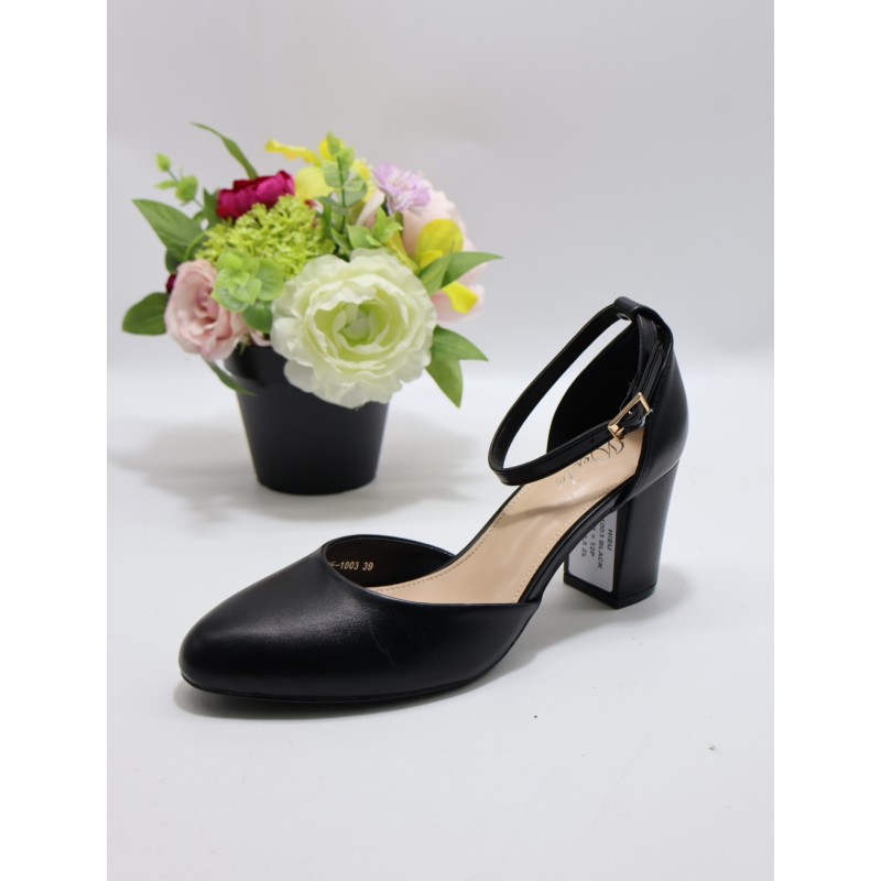 SANDAŁY DAMSKIE. Size: 36/41 (12 par/paczka) Kolor jak na zdzięciu