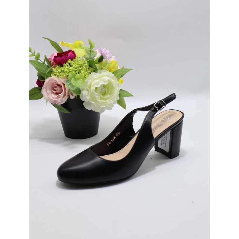 SANDAŁY DAMSKIE. Size: 36/41 (12 par/paczka) Kolor jak na zdzięciu