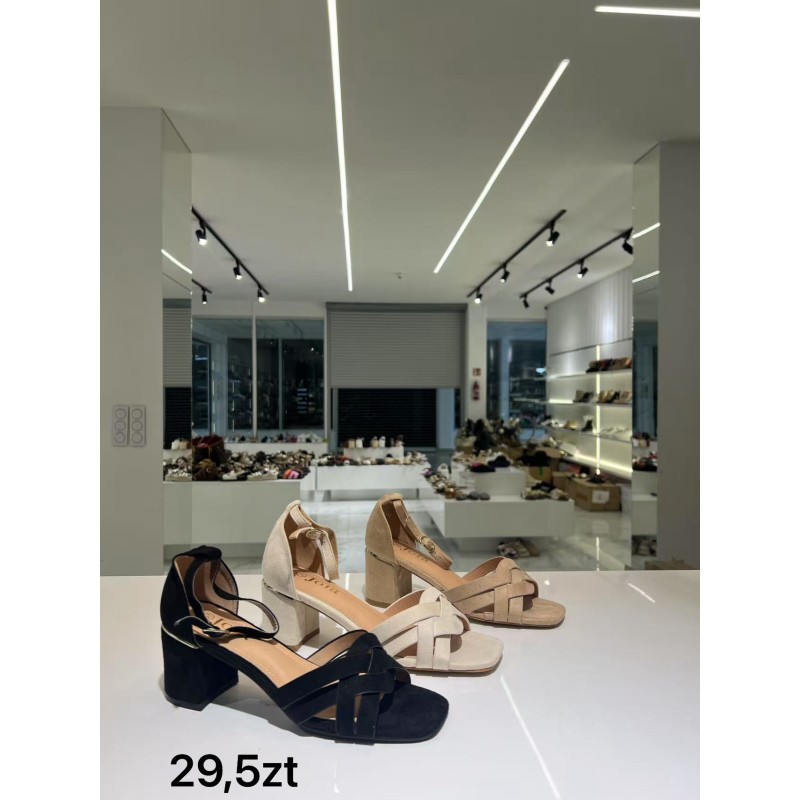 Buty Sandały Damskie (36-41,12par)Kolor Jak na zdzięciu