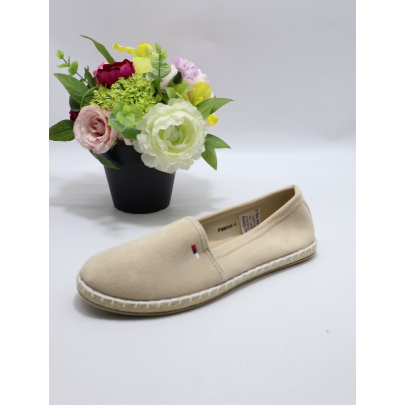 BUTY DAMSKIE. Size: 36/41 (12 par/paczka) Kolor jak na zdzięciu