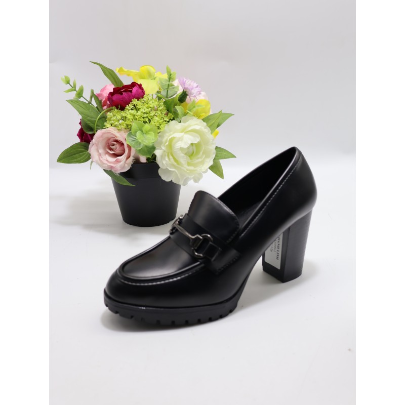 BUTY DAMSKIE. Size: 36/41 ( 12par/paczka) Kolor jak na zdzięciu