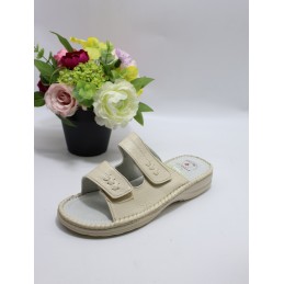 KAPCIE DAMSKIE. Size: 36/42...