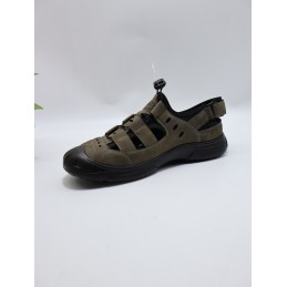BUTY MĘSKIE. Size: 40/46 ( 12 par/paczka) Kolor jak na zdzięciu