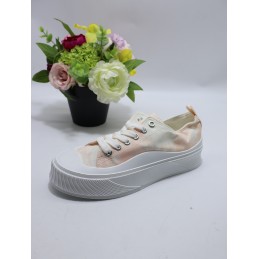 BUTY DAMSKIE. Size: 37/40...