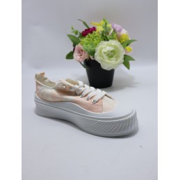 BUTY DAMSKIE. Size: 37/40 (12 par/paczka) Kolor jak na zdzięciu