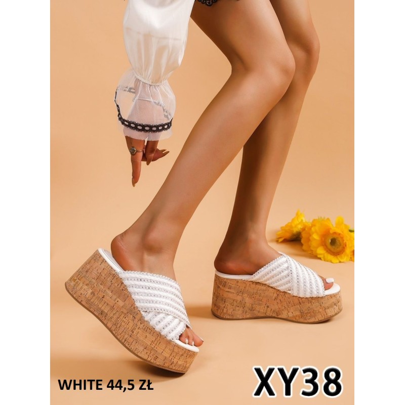 Buty Klapki Damskie(36-41,12par)Kolor Jak na zdzięciu