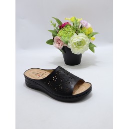 KAPCIE DAMSKIE. Size: 36/42...