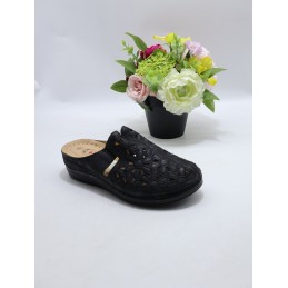 KAPCIE DAMSKIE. Size: 36/42...