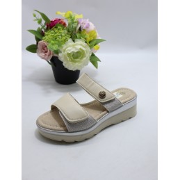 KAPCIE DAMSKIE. Size: 36/41...