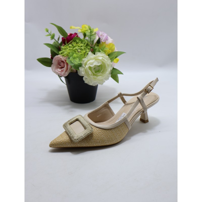 SANDAŁY DAMSKIE. Size: 36/41 (12 par/paczka) Kolor jak na zdzięciu
