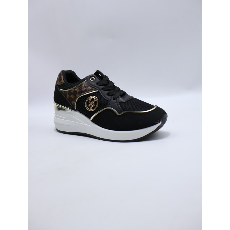 BUTY DAMSKIE. Size: 36/41 (8 par/paczka) Kolor jak na zdzięciu