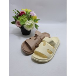 KAPCIE DAMSKIE. Size: 36/41...