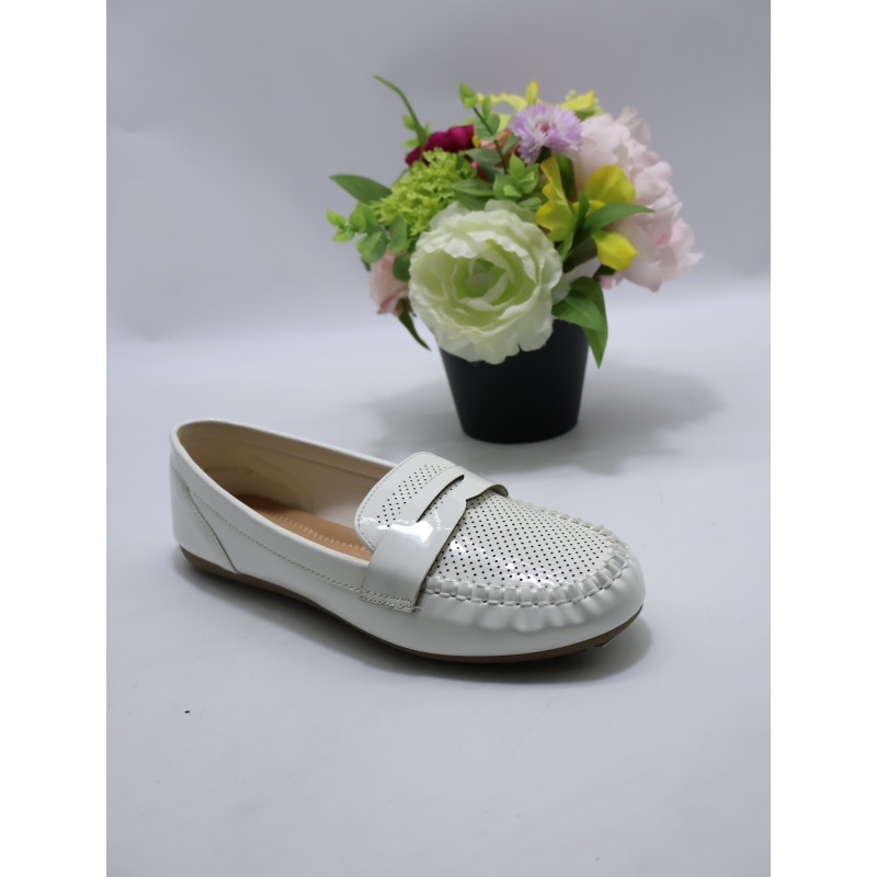 BUTY DAMSKIE. Size 36/41 ( 12 par/paczka) Kolor jak na zdzięciu