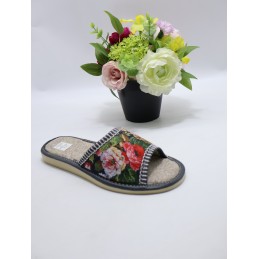 KAPCIE DAMSKIE. Size 36/41...