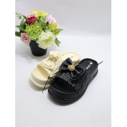 KAPCIE DAMSKIE. Size: 36/41...