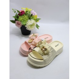 KAPCIE DAMSKIE. Size: 36/41...