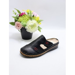 KAPCIE DAMSKIE. Size: 36/42...
