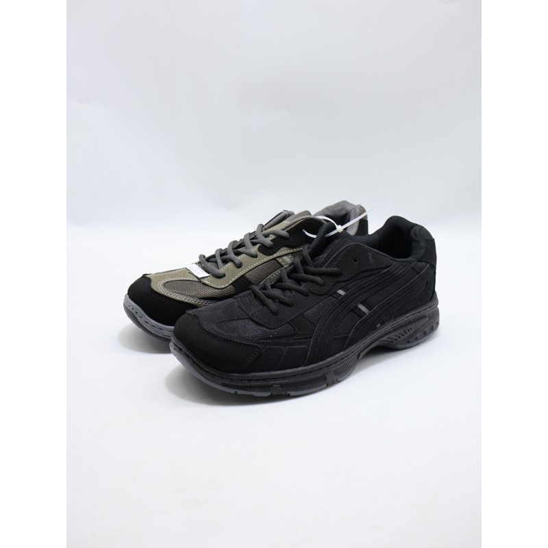 BUTY MĘSKIE. Size: 42/44 ( 12 par/paczka) Kolor jak na zdzięciu