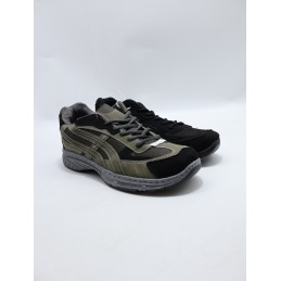 BUTY MĘSKIE. Size: 42/44 ( 12 par/paczka) Kolor jak na zdzięciu