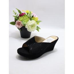 KAPCIE DAMSKIE. Size: 38/40...