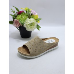 KAPCIE DAMSKIE. Size: 36/40...