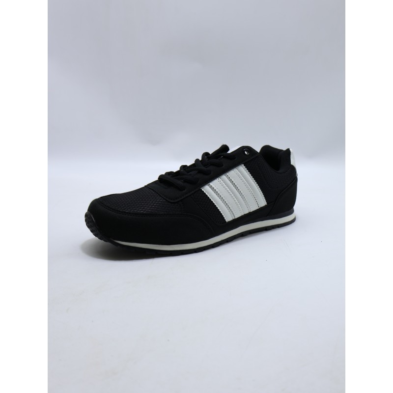 BUTY MĘSKIE. Size: 41/46 (12 par/paczka) Kolor jak na zdzięciu