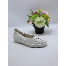 BUTY DAMSKIE. Size: 36/41...