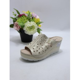KAPCIE DAMSKIE. Size: 36/41...