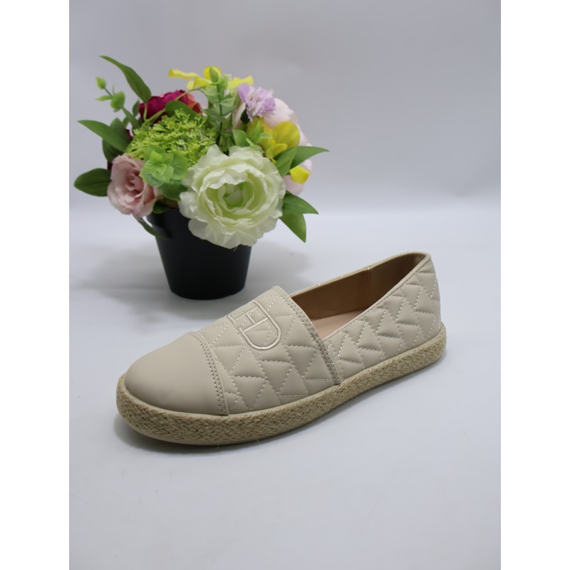 BUTY DAMSKIE. Size: 36/41 (12 par/paczka) Kolor jak na zdzięciu