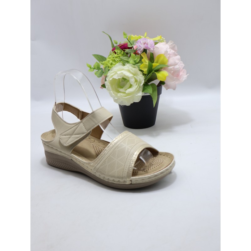 SANDAŁY DAMSKIE. Size: 36/42 (12 par/paczka) Kolor jak na zdzięciu