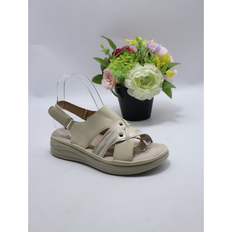 SANDAŁY DAMSKIE. Size: 36/42 (12 par/paczka) Kolor jak na zdzięciu