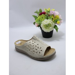 KAPCIE DAMSKIE. Size: 36/42...