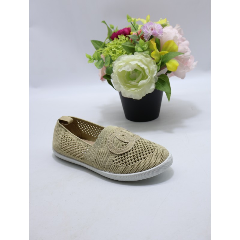 BUTY DZIECIĘCE. Size: 31/36 (12 par/paczka) Kolor jak na zdzięciu