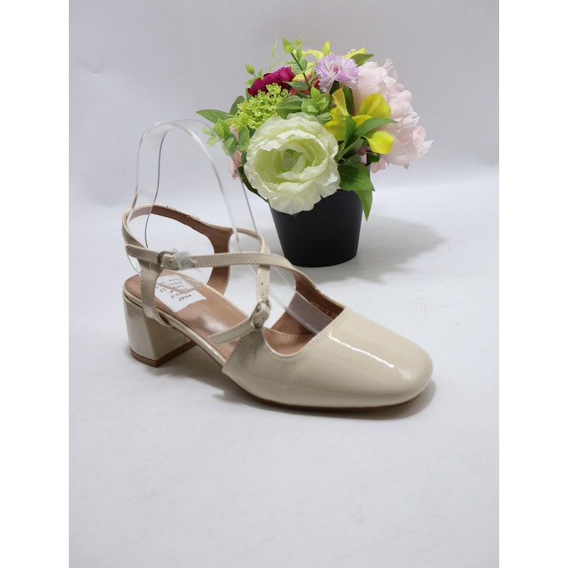 SANDAŁY DAMSKIE. Size: 36/41 (12 par/paczka) Kolor jak na zdzięciu