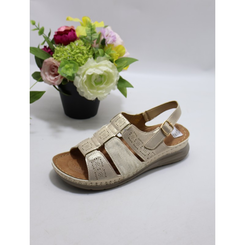 SANDAŁY DAMSKIE. Size: 36/42 (12 par/paczka) Kolor jak na zdzięciu