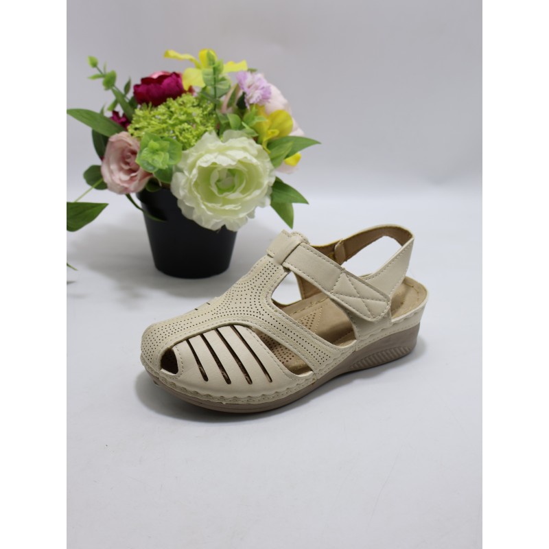 SANDAŁY DAMSKIE. Size: 36/42 (12 par/paczka) Kolor jak na zdzięciu