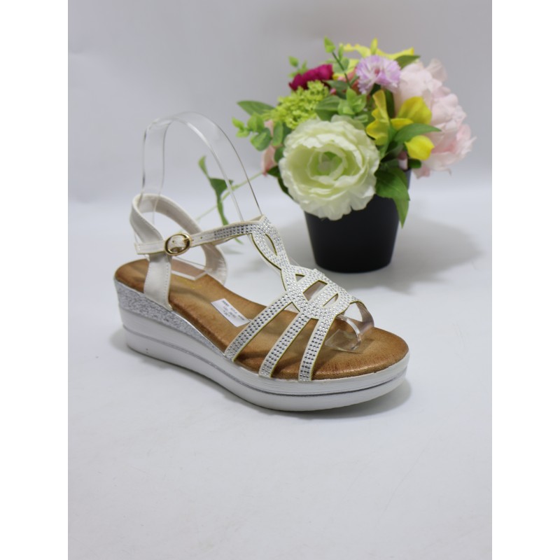 SANDAŁY DAMSKIE. Size: 36/41 (12 par/paczka) Kolor jak na zdzięciu
