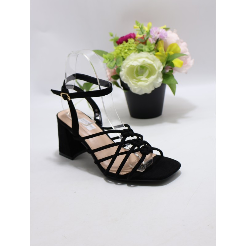 SANDAŁY DAMSKIE. Size: 36/41 (12 par/paczka) Kolor jak na zdzięciu