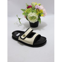 KAPCIE DAMSKIE. Size: 36/41...